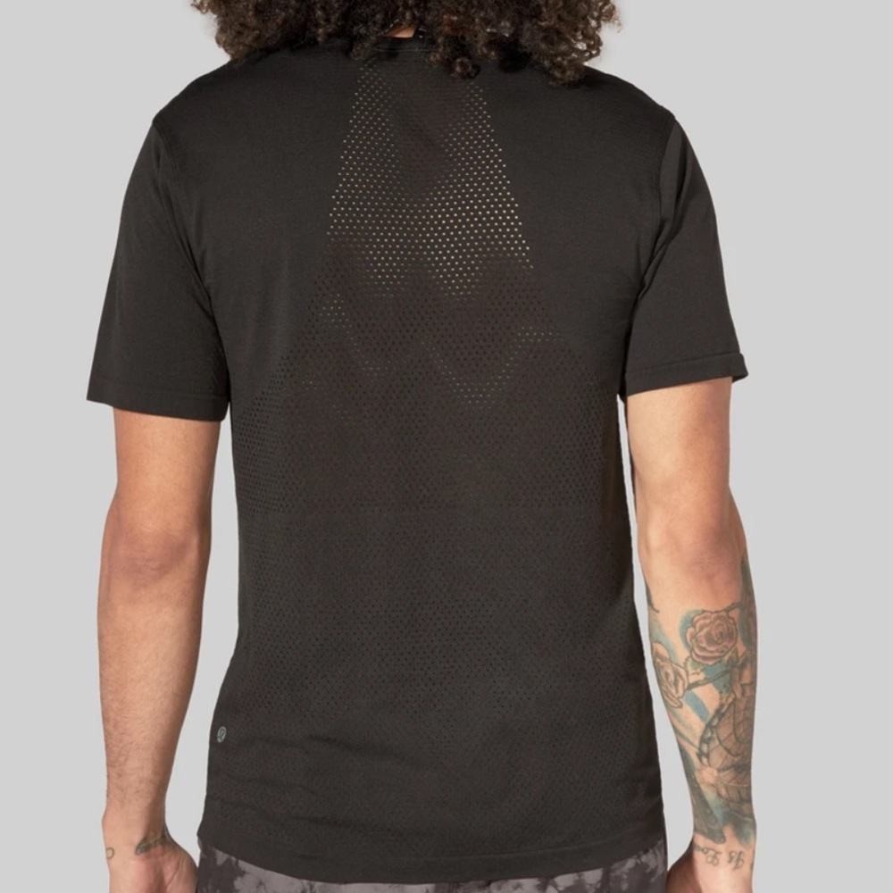 NWT Metal Vent Breathe SS sz L